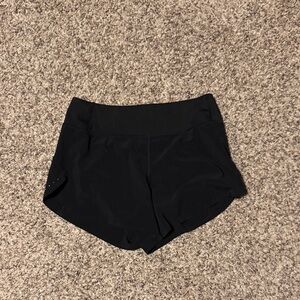Athleta Women's Black Run With It 3.5” Athletic Shorts